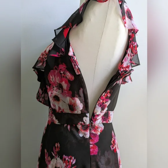 EUC....White House Black Market Floral Chiffon Ruffle Fit & Flare Dress Size 2 - Picture 6 of 12